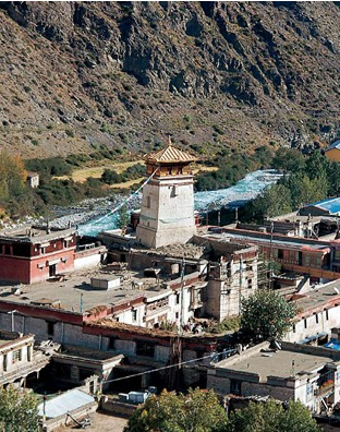 色喀古托寺:寺内建筑及文物都有十分重要的历史,文化与艺术价值